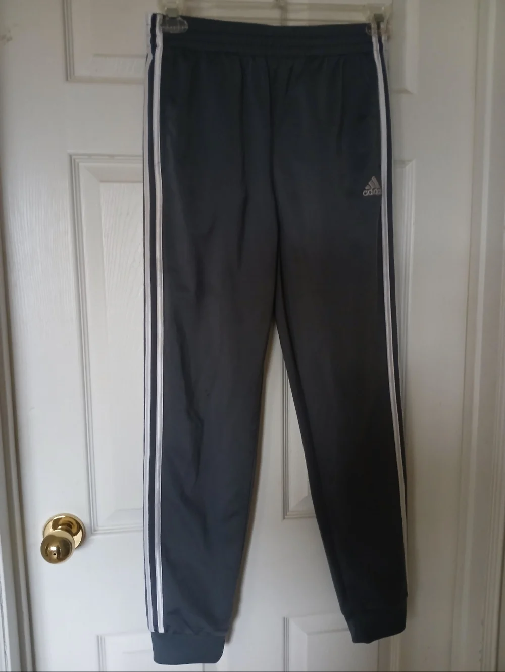 Adidas Boys Grey Track Pants with White Side Stripes Size L 14-16 - Picture 4 of 8